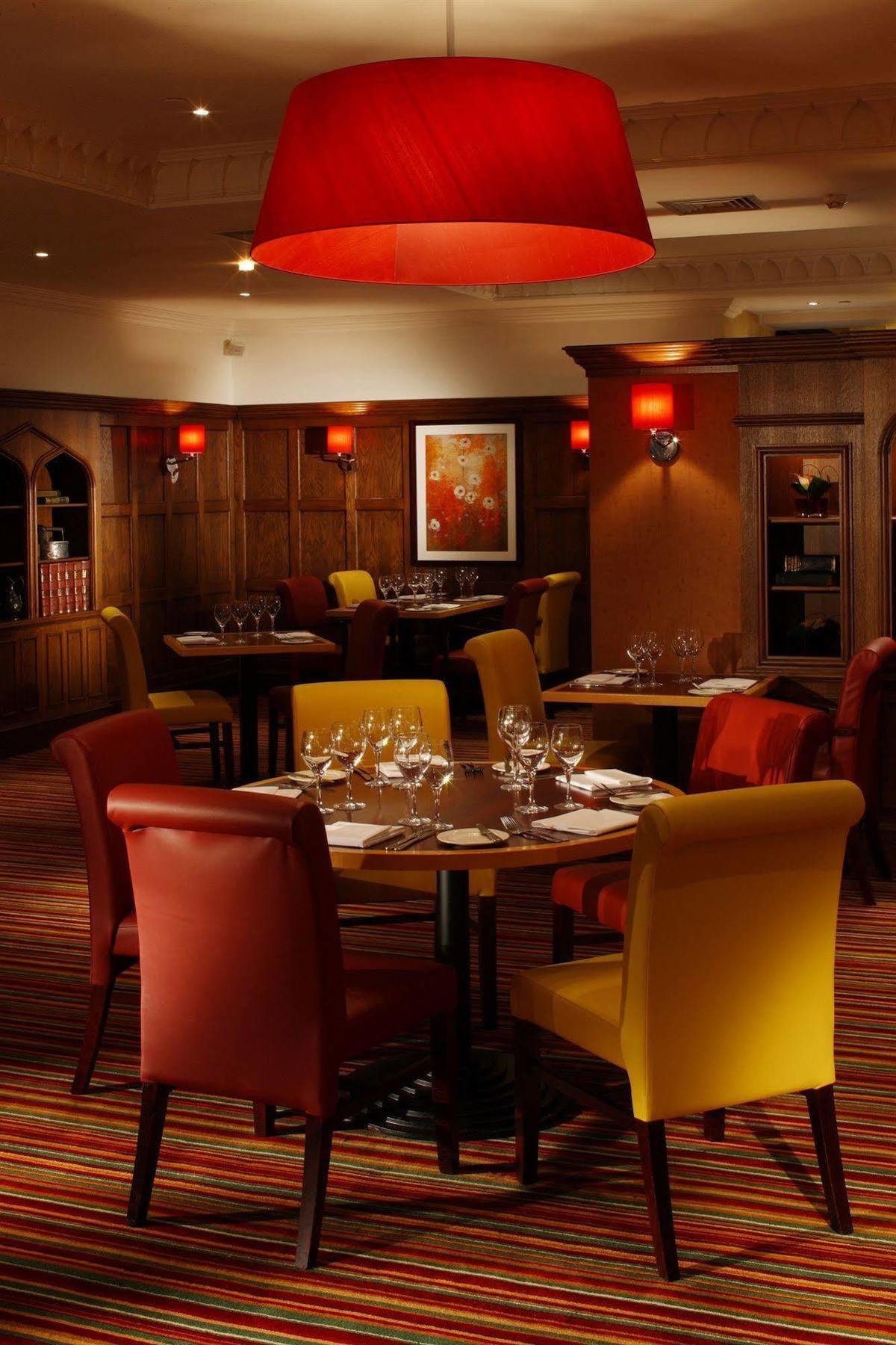The Aberdeen Dyce Hotel Eksteriør billede