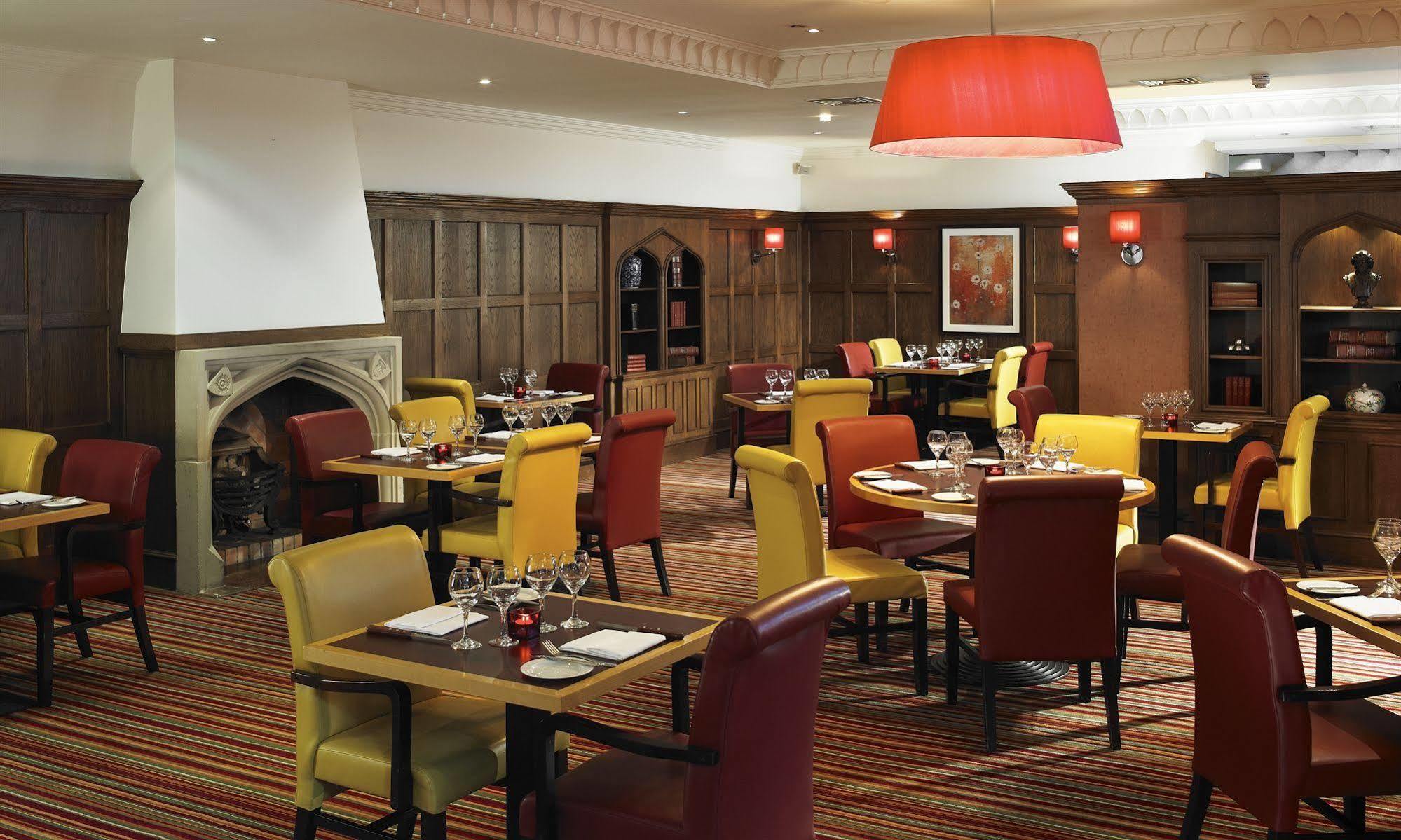 The Aberdeen Dyce Hotel Eksteriør billede