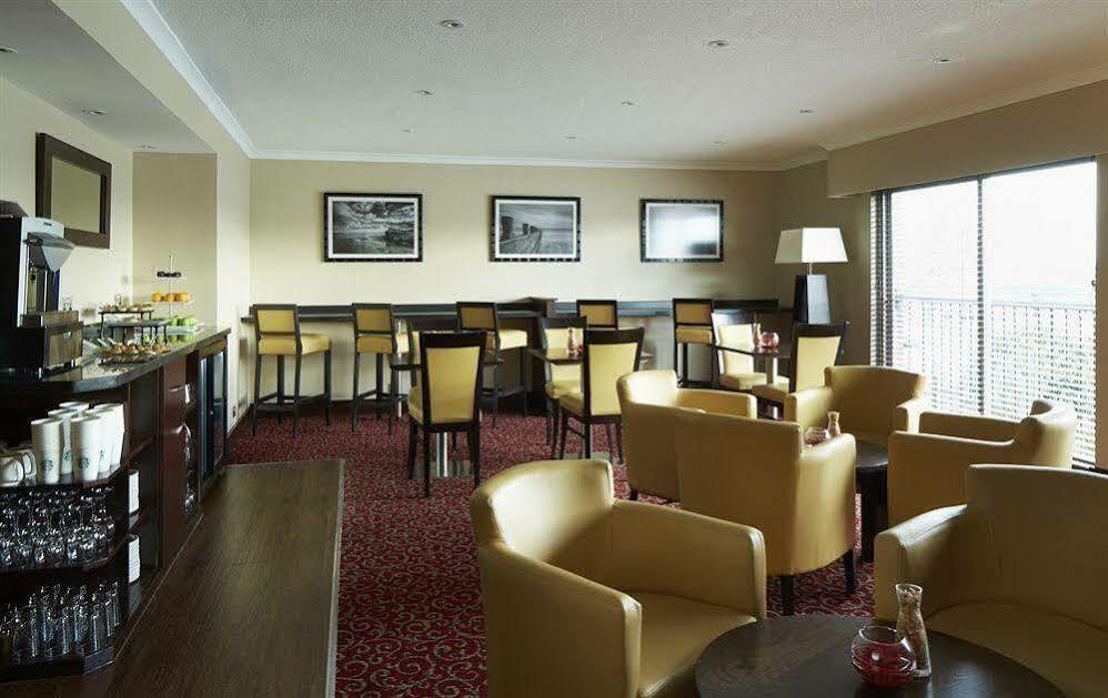 The Aberdeen Dyce Hotel Eksteriør billede